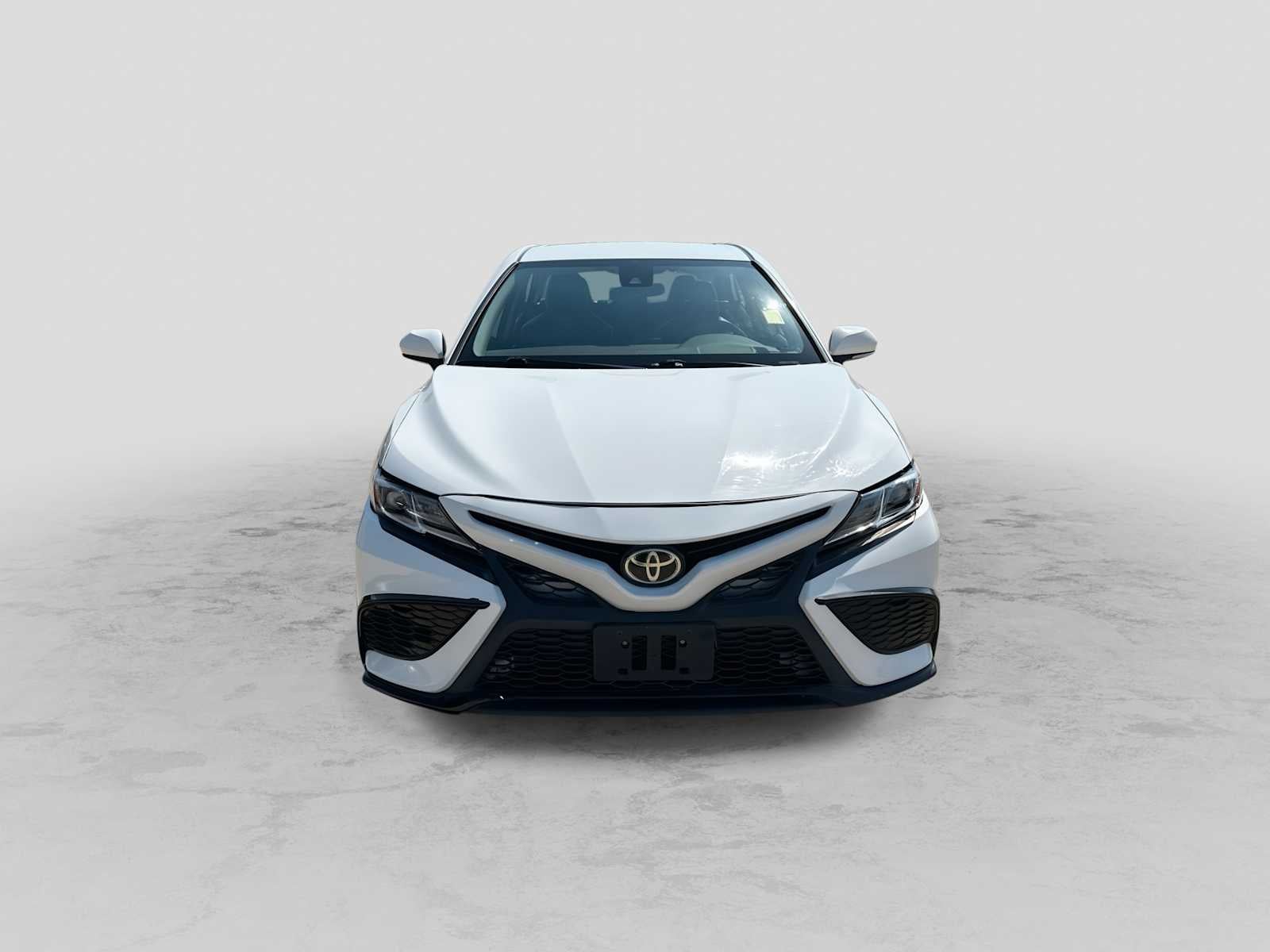 2022 Toyota Camry SE Auto