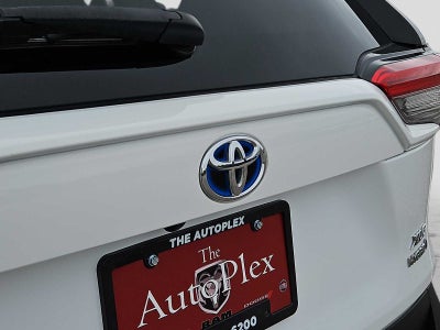2022 Toyota RAV4 Hybrid XLE
