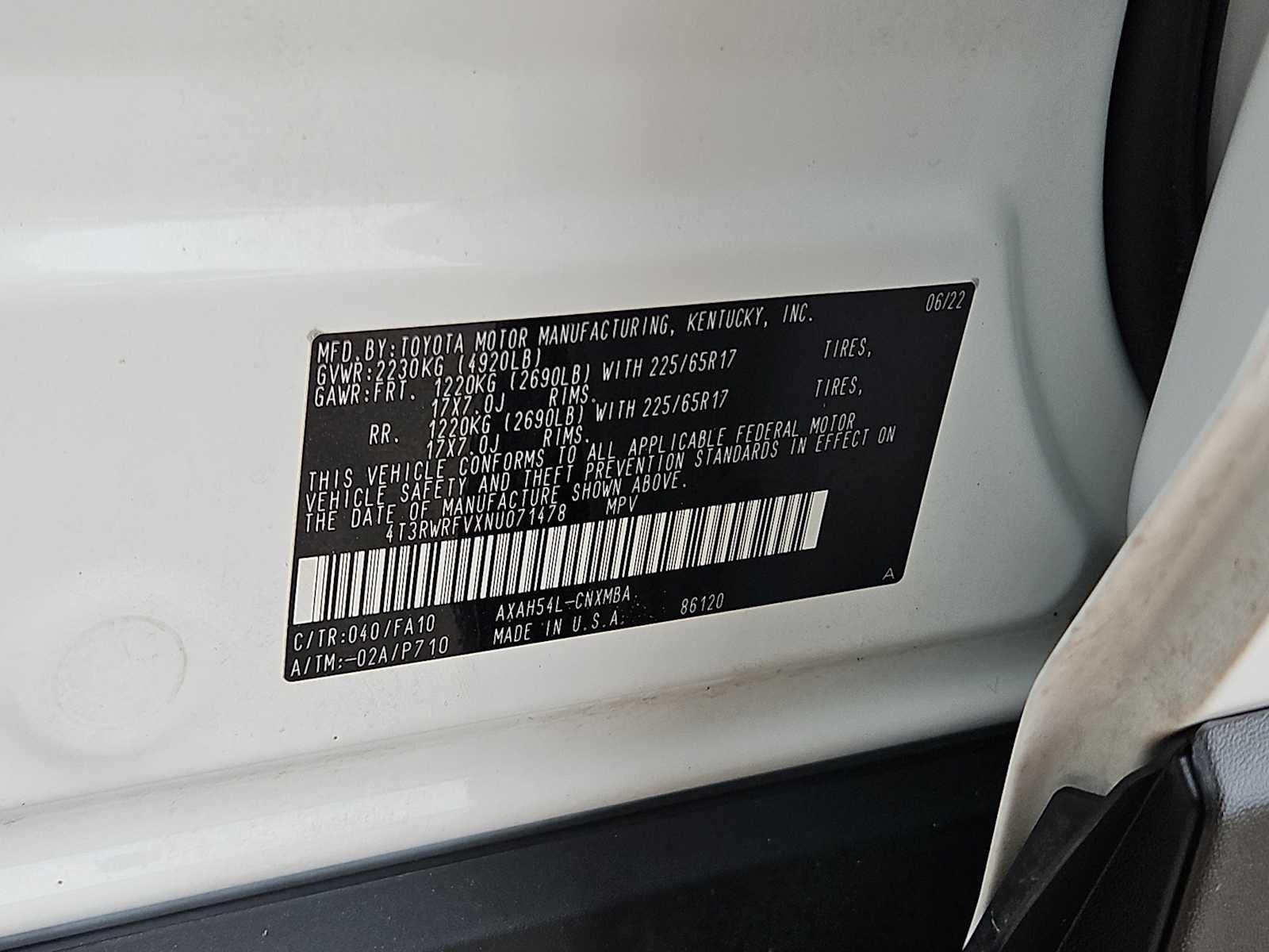 2022 Toyota RAV4 Hybrid XLE