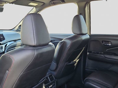 2022 Honda Pilot AWD Black Edition