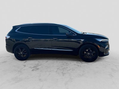 2024 Buick Enclave Essence FWD
