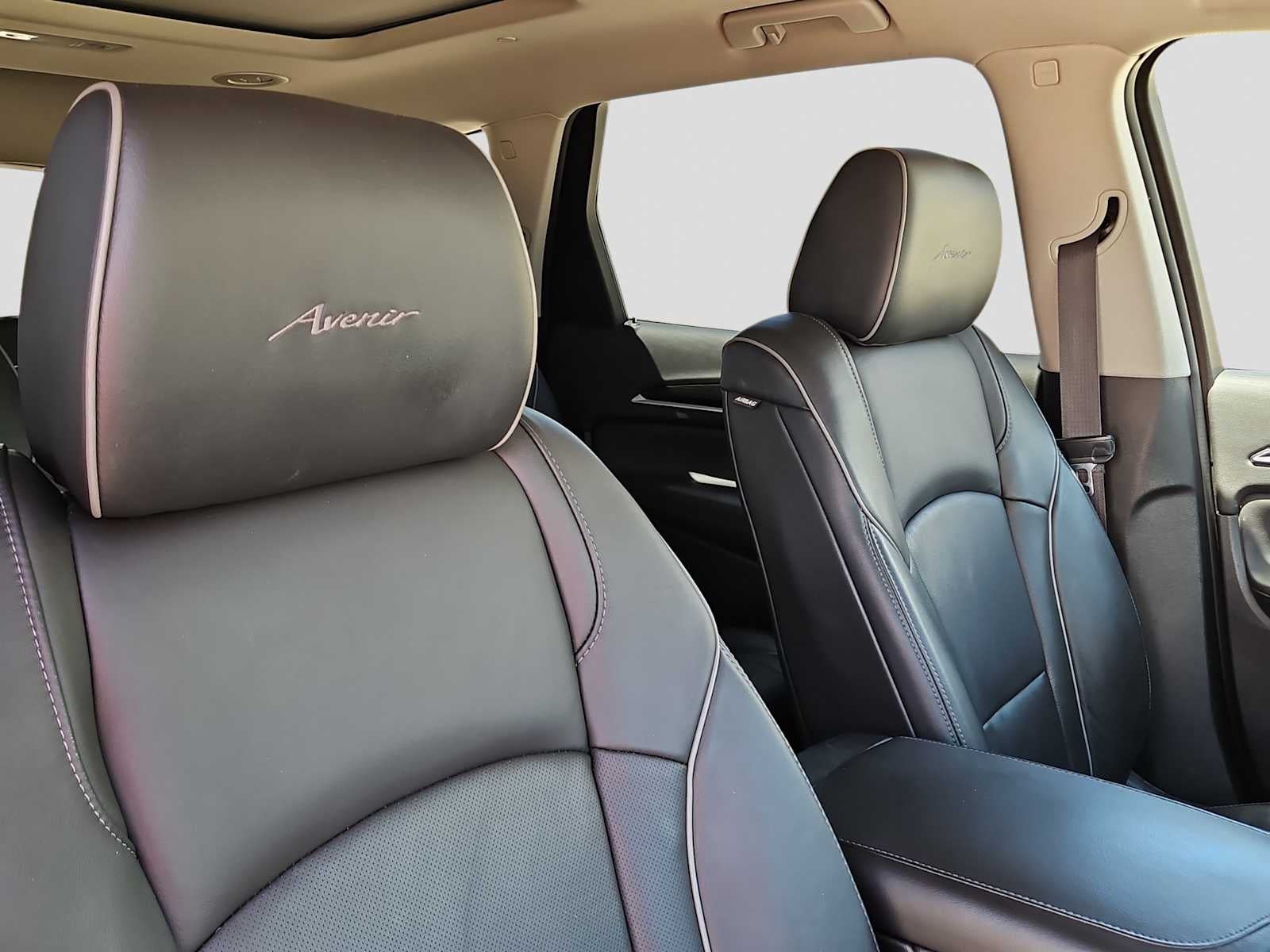 2019 Buick Enclave FWD Avenir