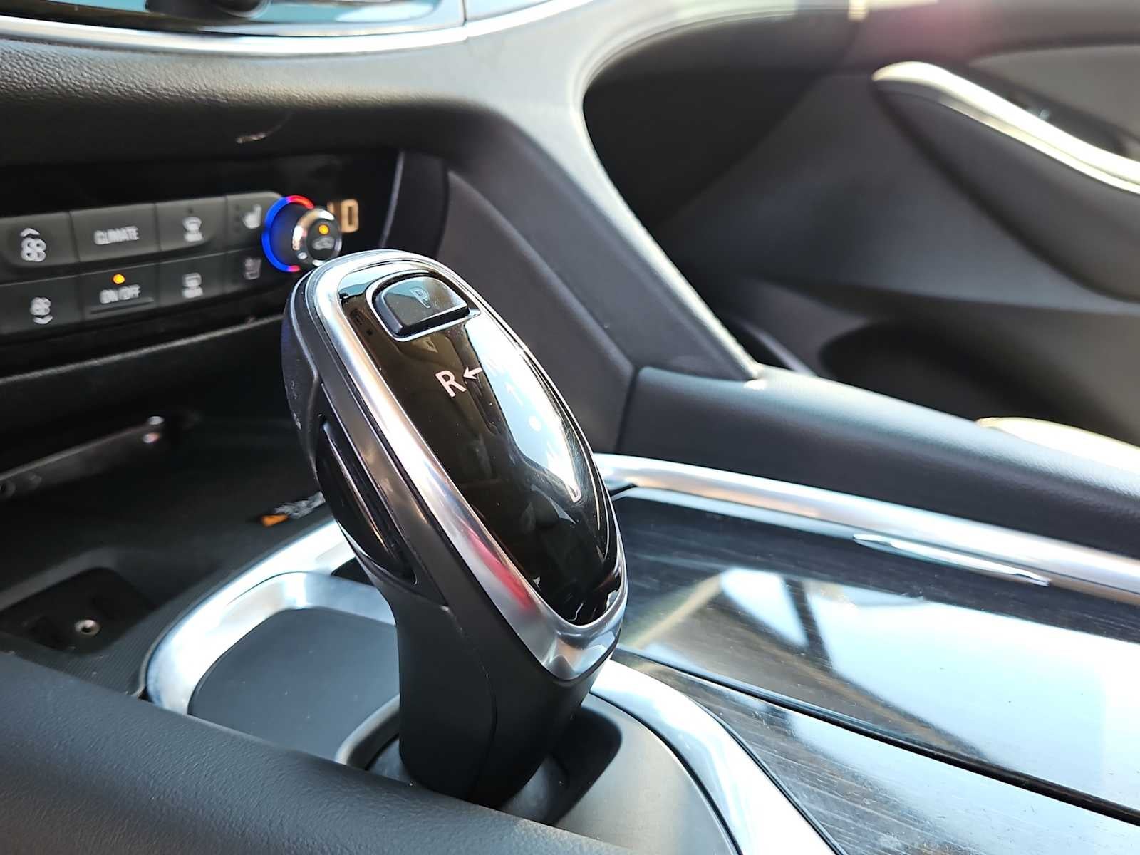 2019 Buick Enclave FWD Avenir