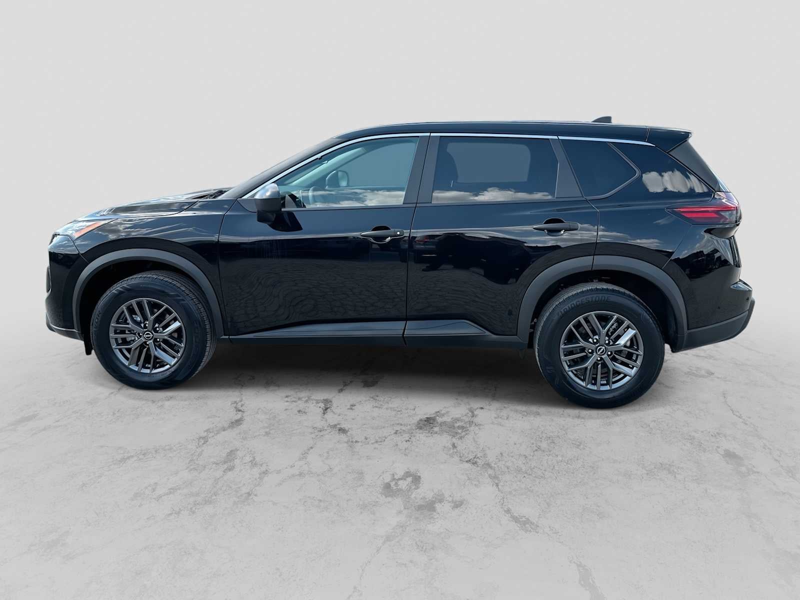 2024 Nissan Rogue S FWD