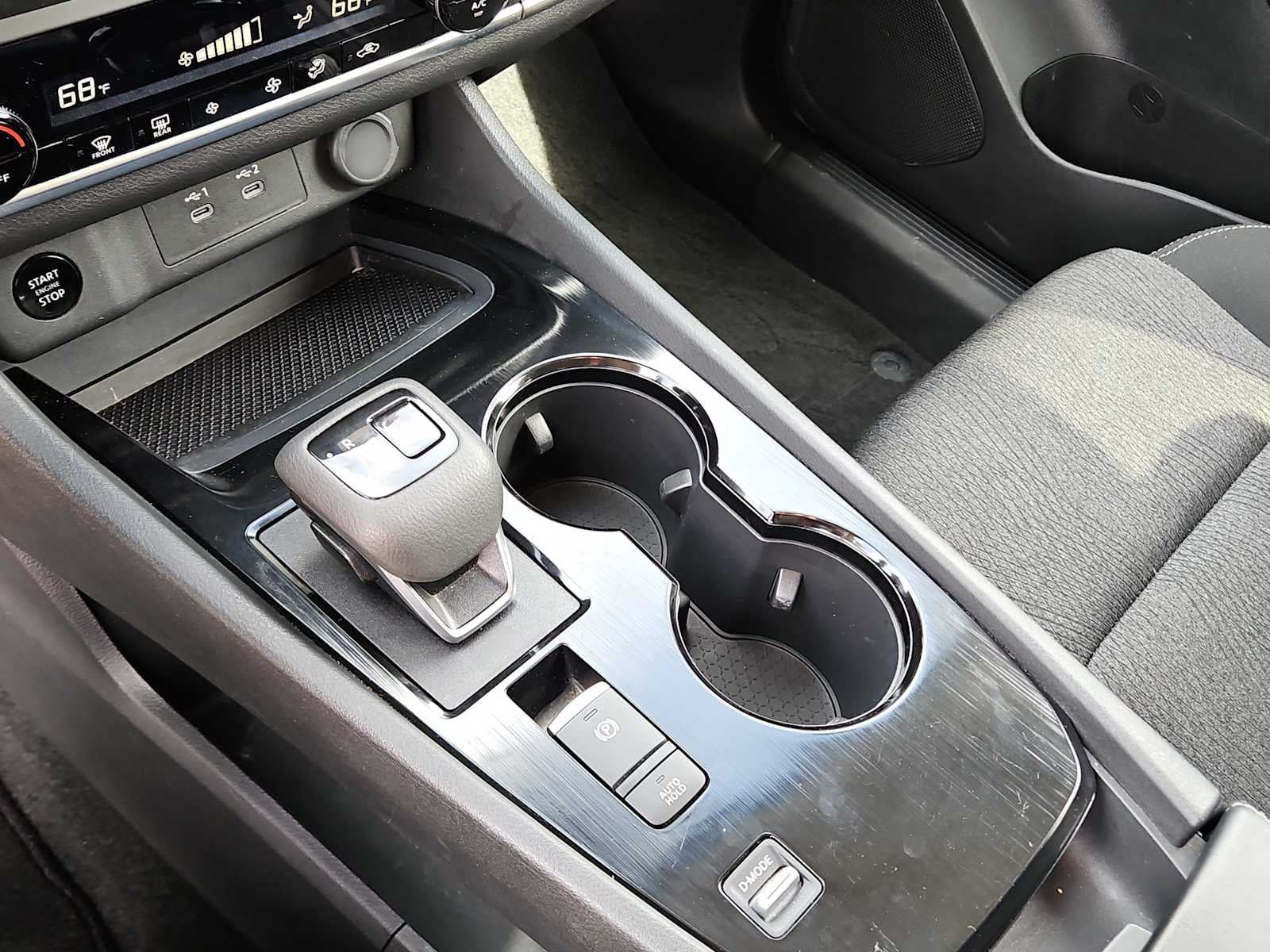 2025 Nissan Rogue SV FWD