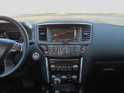 2020 Nissan Pathfinder SL 2WD