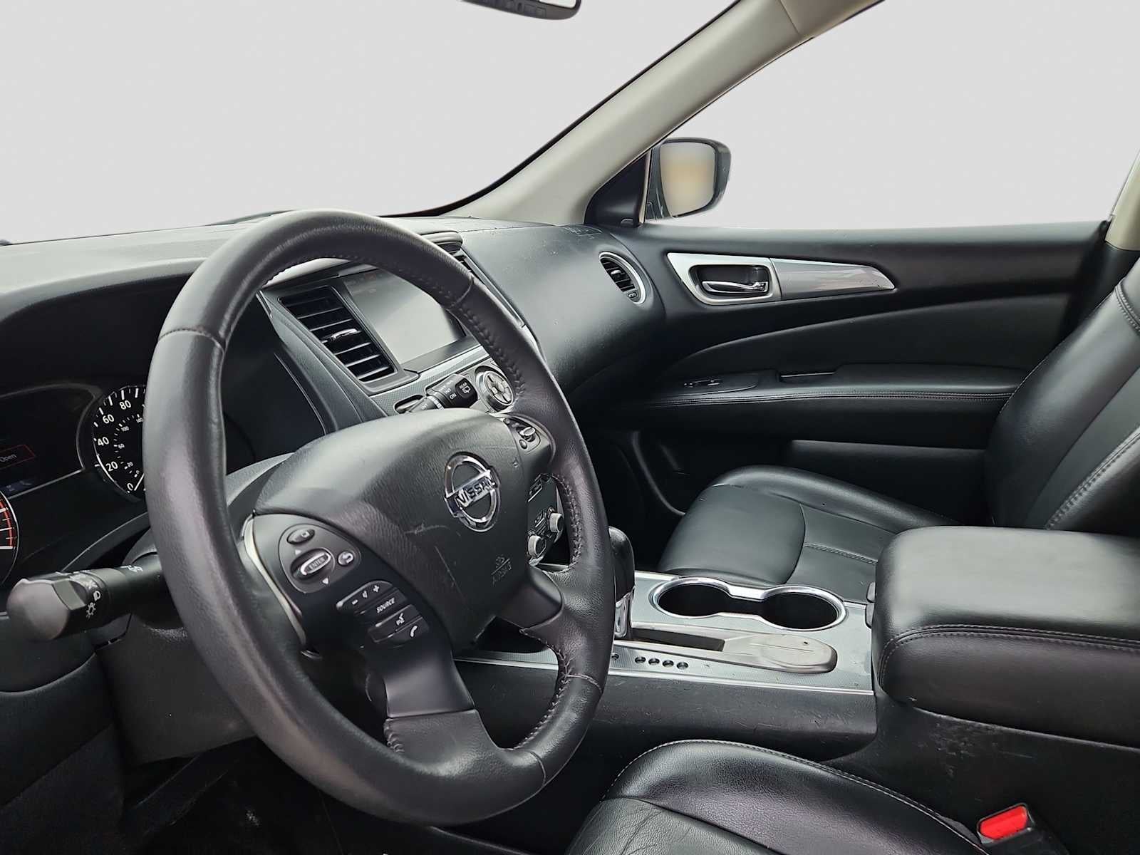 2020 Nissan Pathfinder SL 2WD