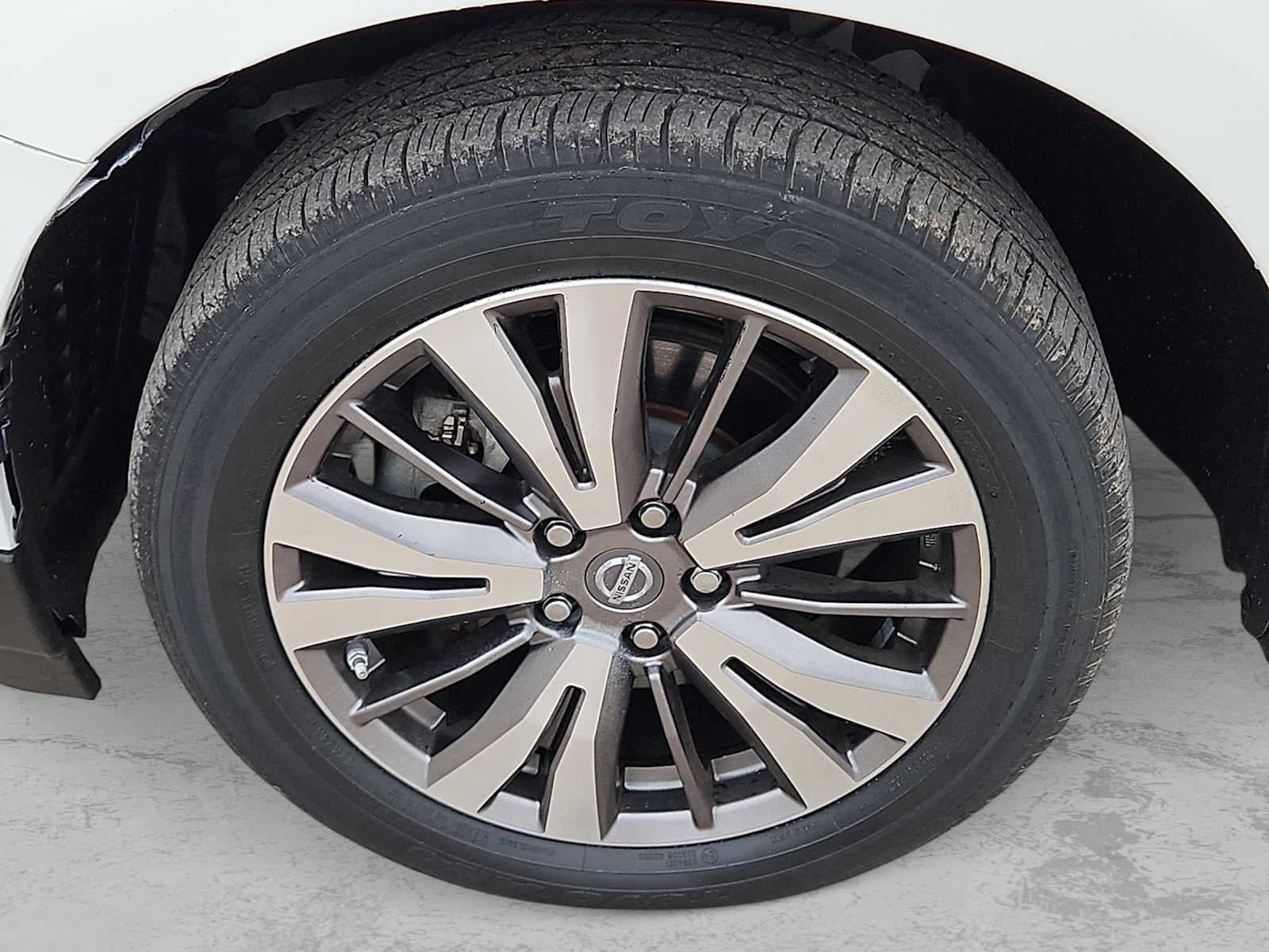 2020 Nissan Pathfinder SL 2WD