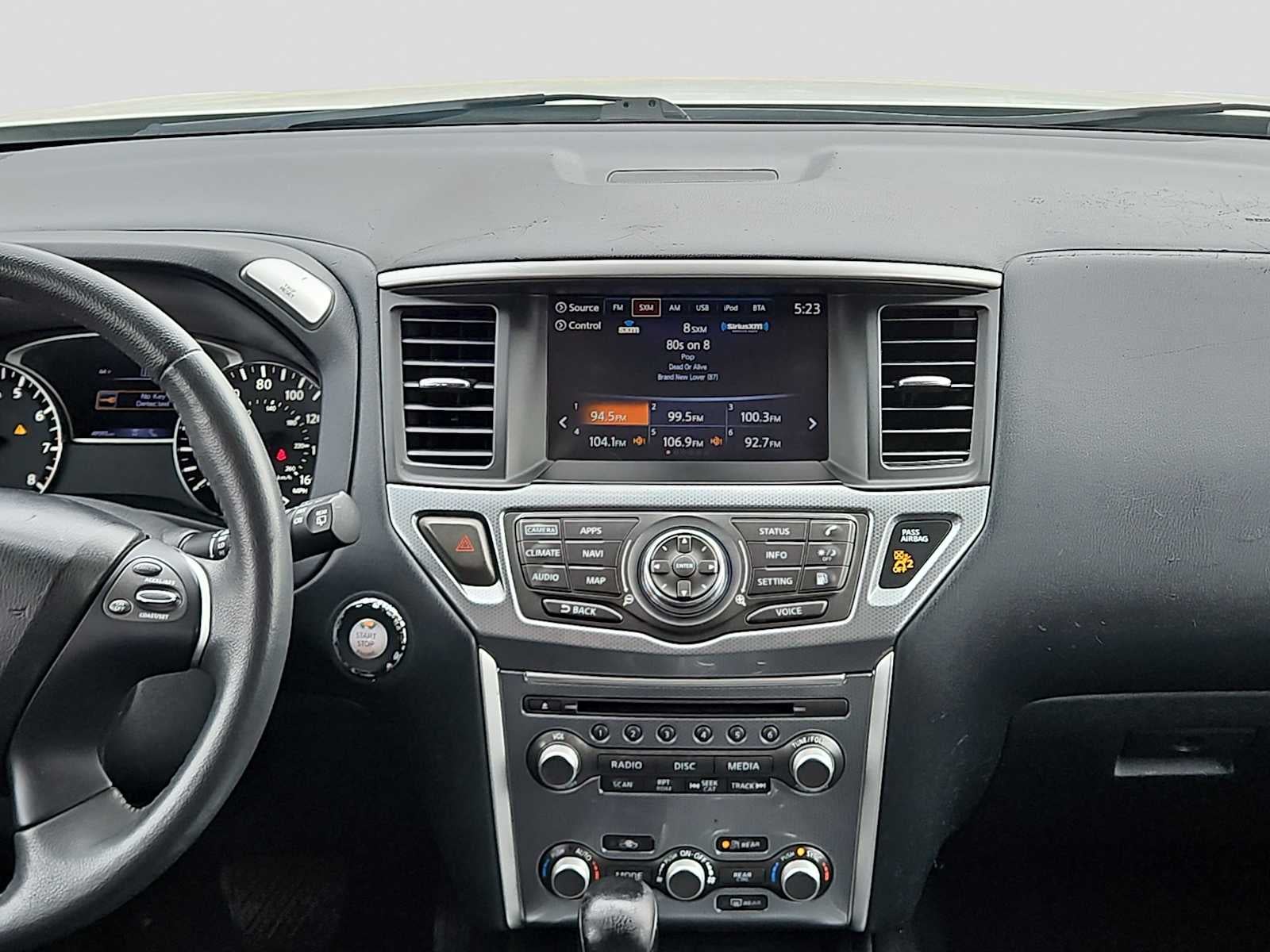 2020 Nissan Pathfinder SL 2WD