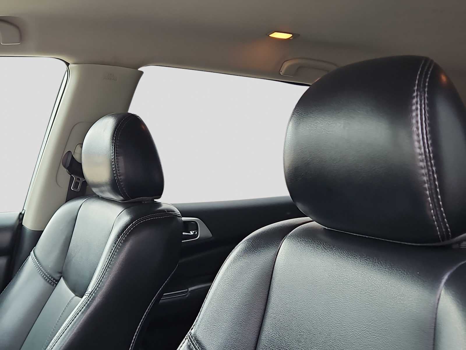 2020 Nissan Pathfinder SL 2WD