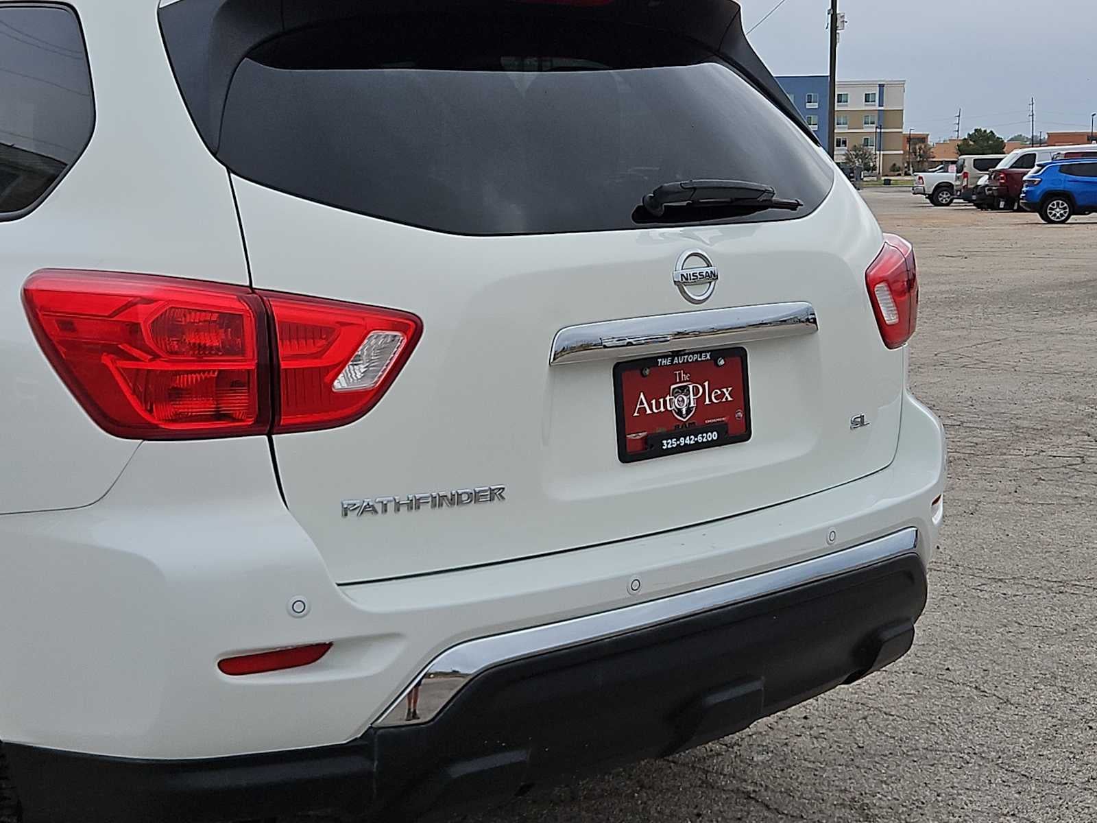 2020 Nissan Pathfinder SL 2WD