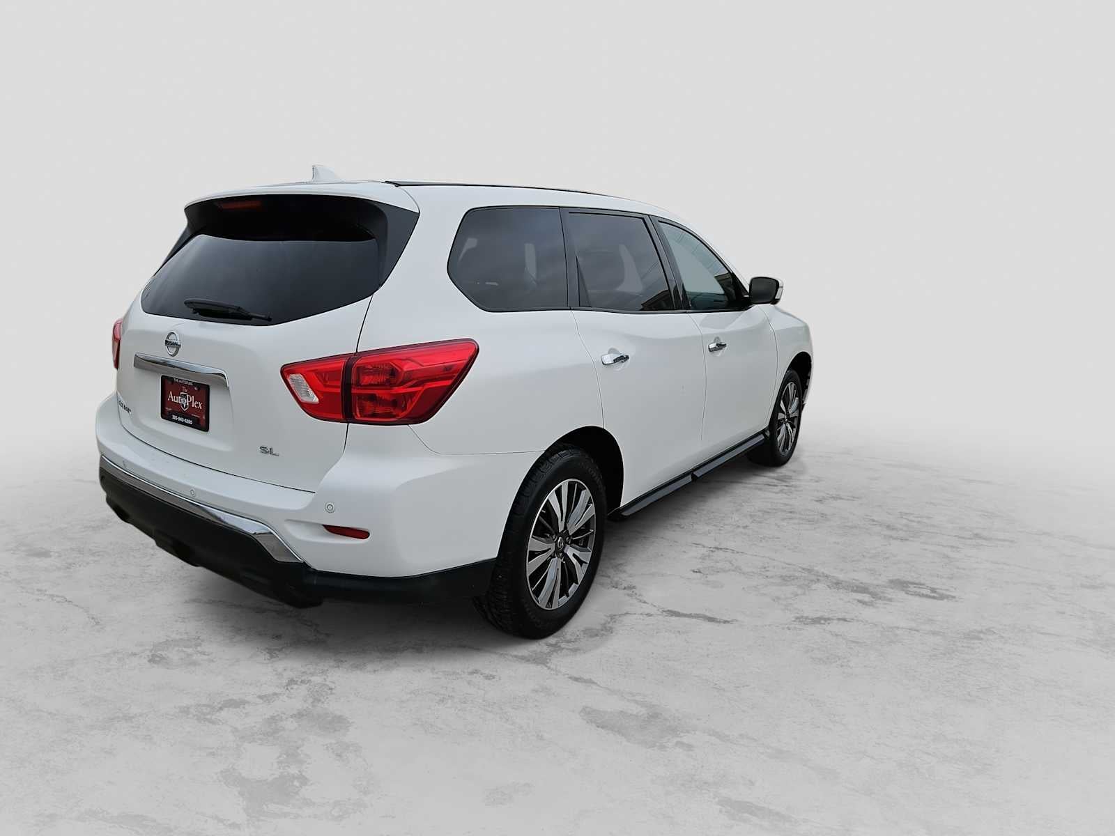 2020 Nissan Pathfinder SL 2WD