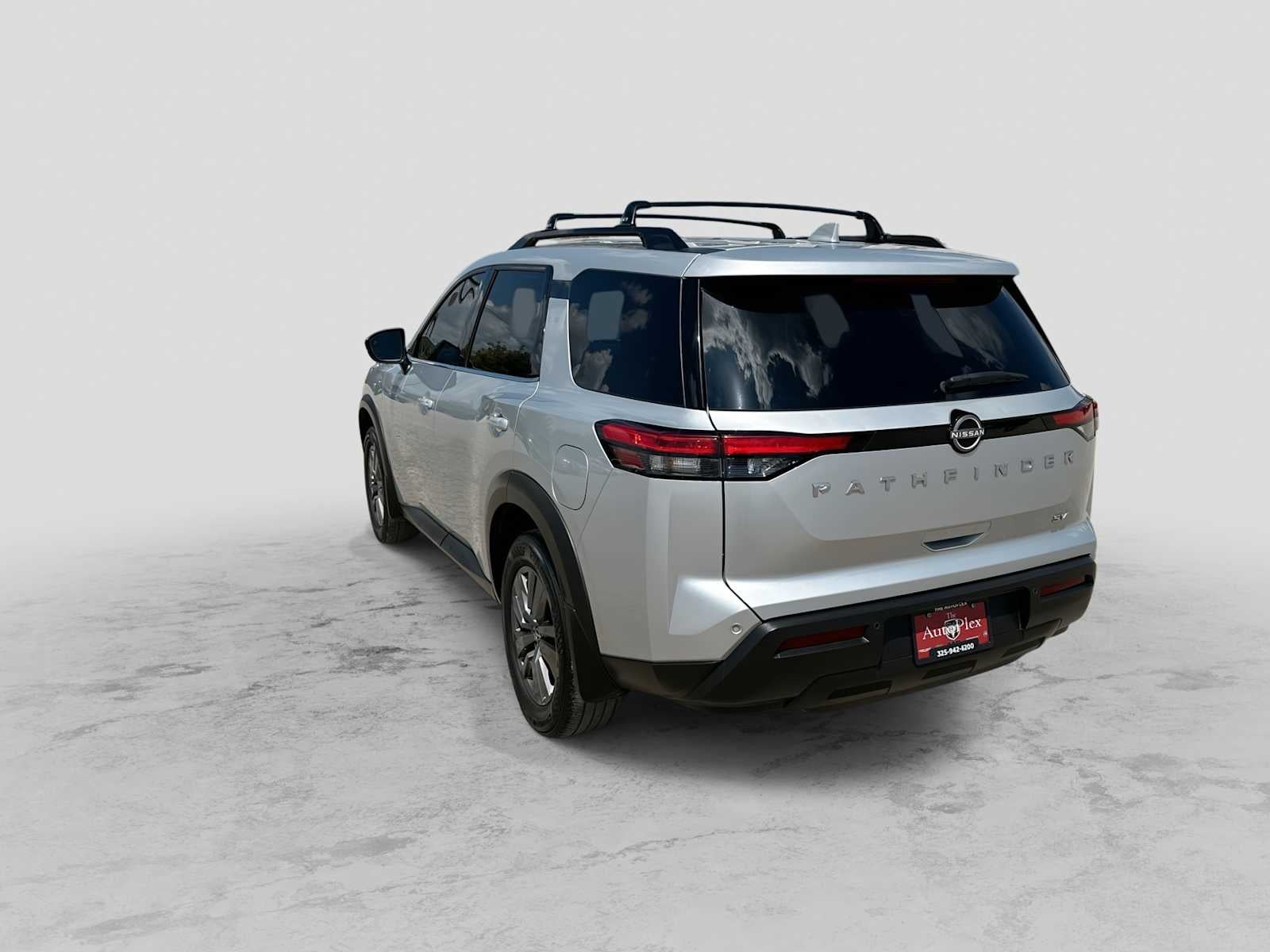 2024 Nissan Pathfinder SV FWD