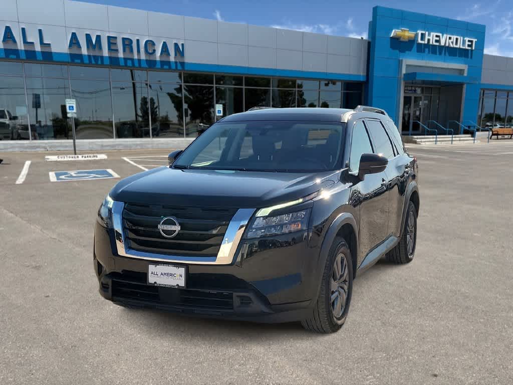 2025 Nissan Pathfinder SV 2WD