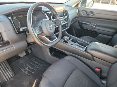 2025 Nissan Pathfinder SV 2WD