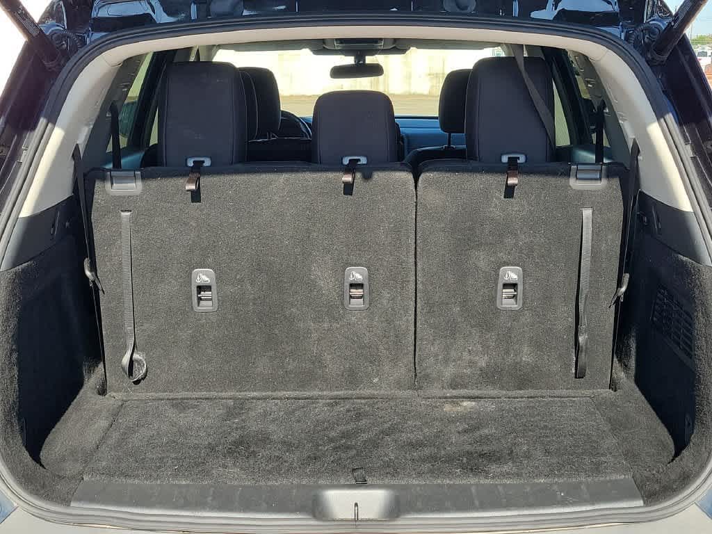 2025 Nissan Pathfinder SV 2WD