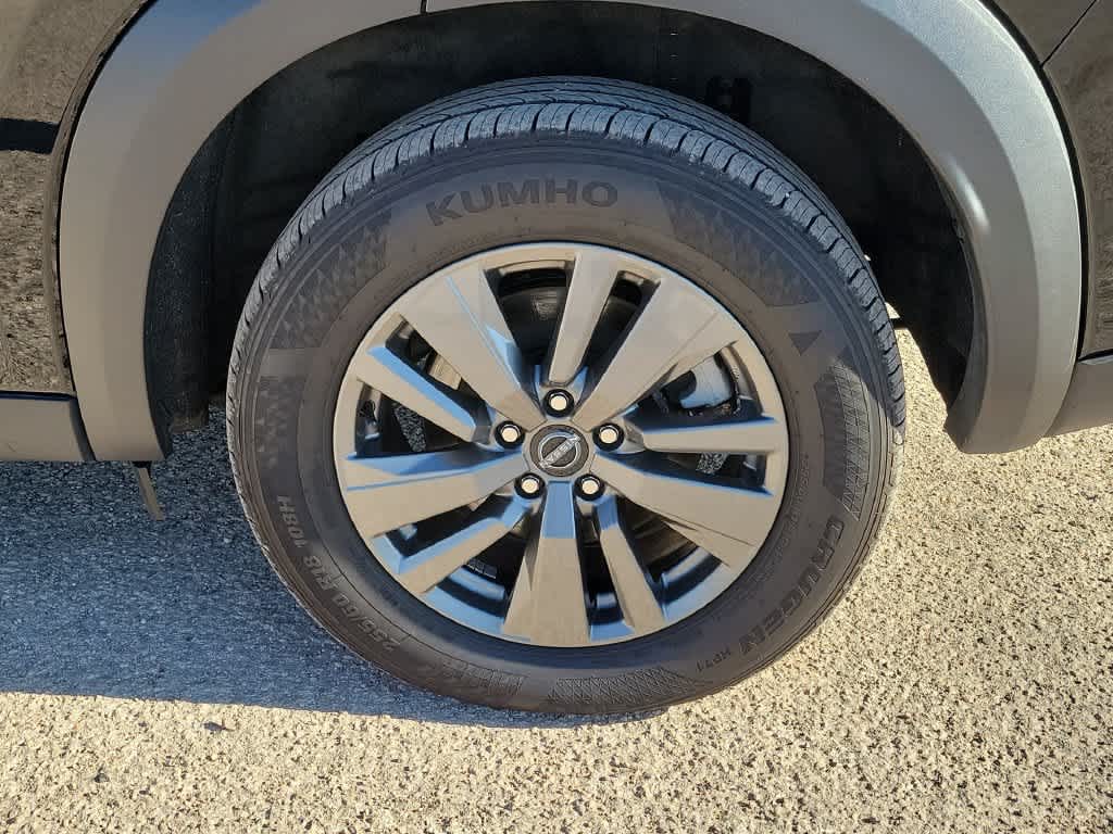 2025 Nissan Pathfinder SV 2WD