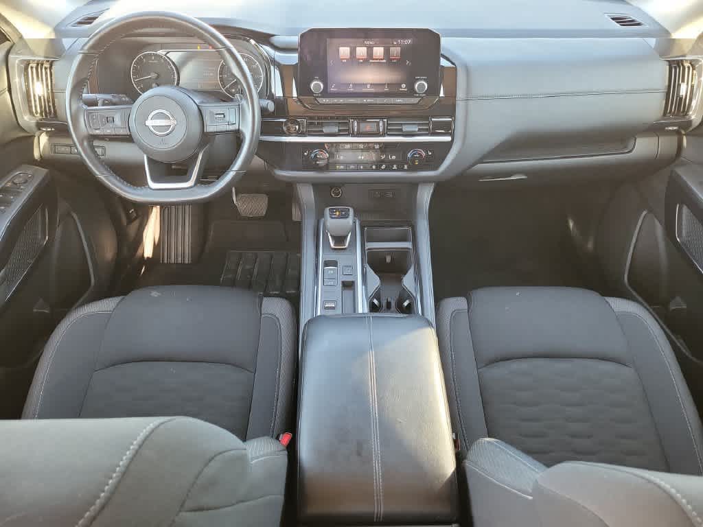2025 Nissan Pathfinder SV 2WD