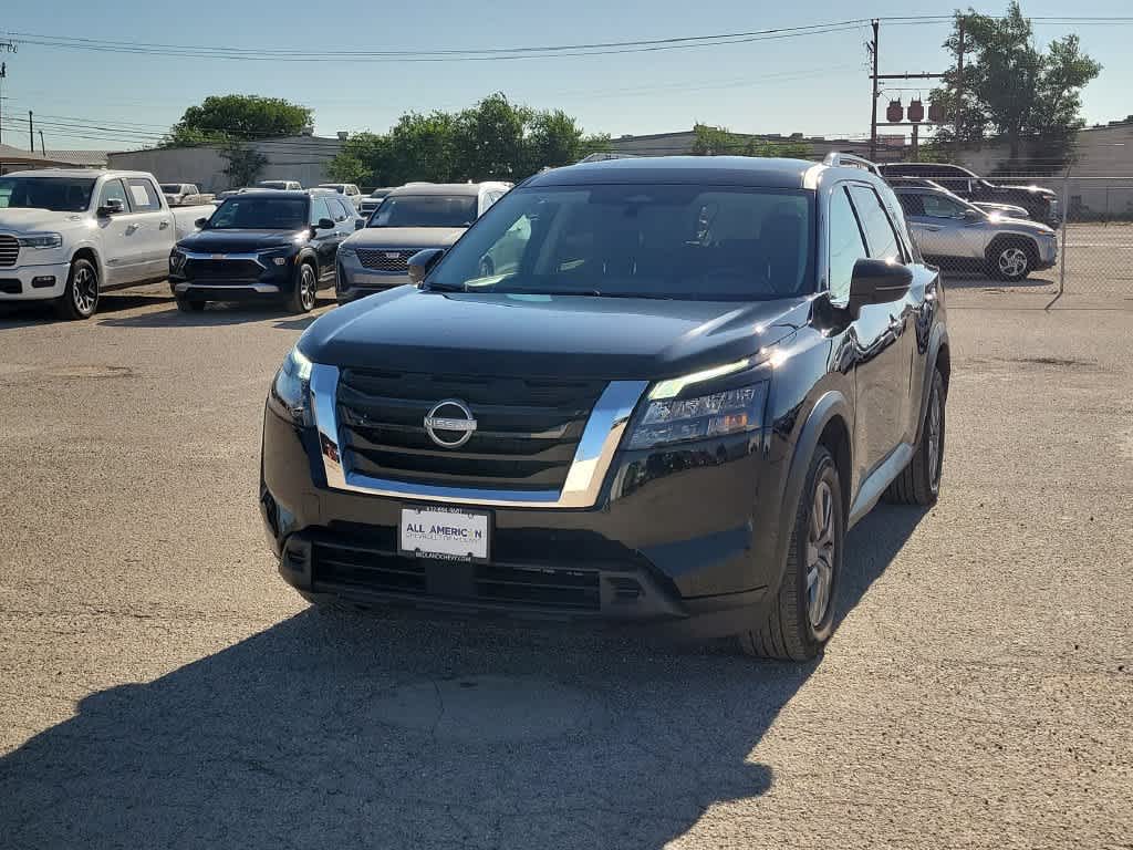 2025 Nissan Pathfinder SV 2WD