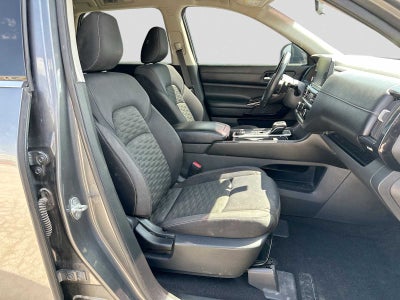 2022 Nissan Pathfinder SV 4WD
