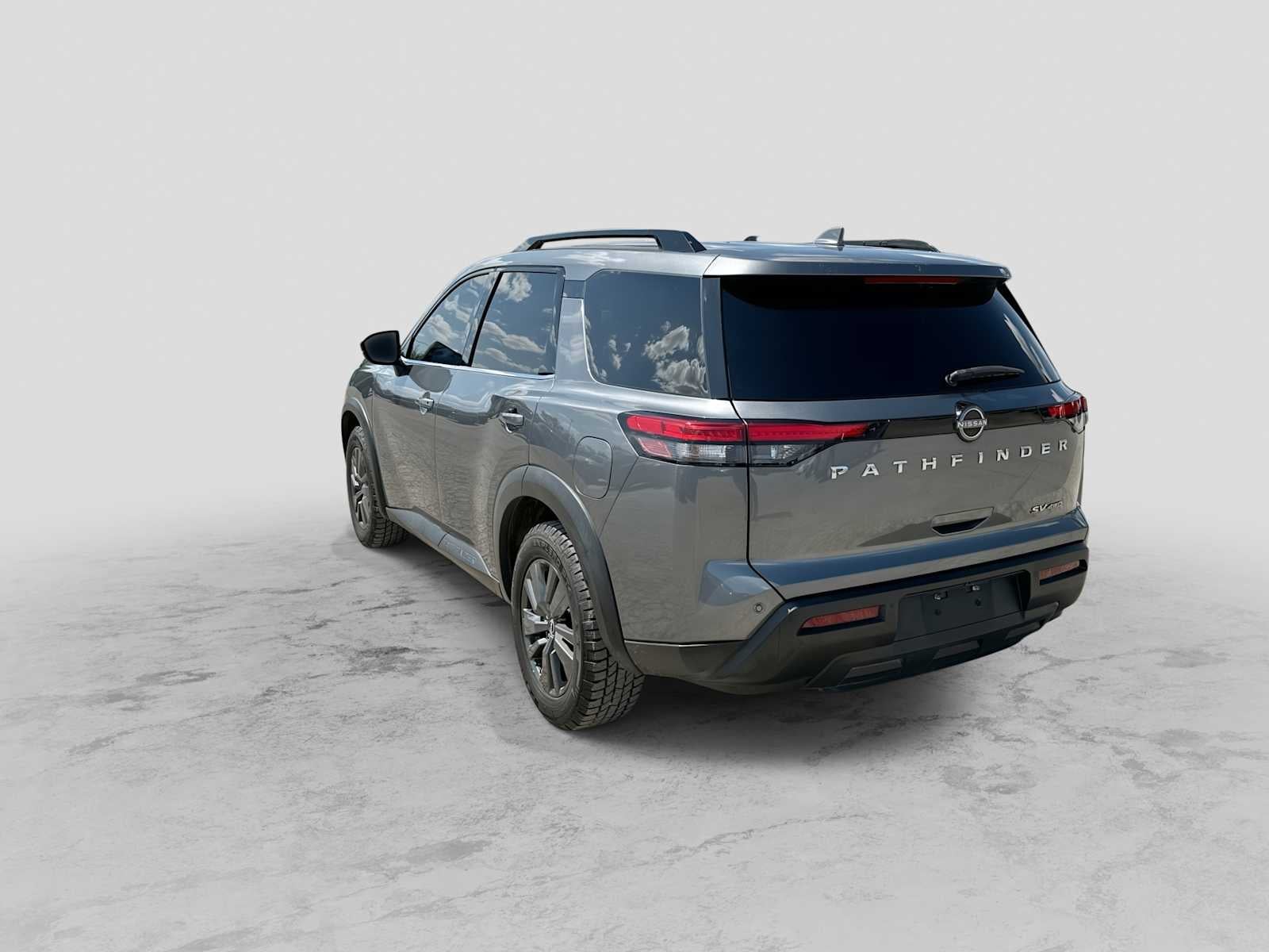 2022 Nissan Pathfinder SV 4WD
