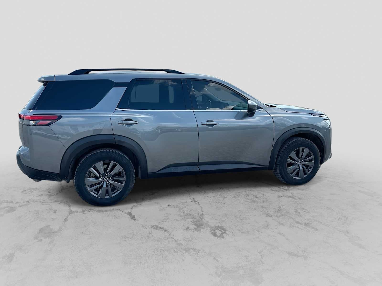 2022 Nissan Pathfinder SV 4WD
