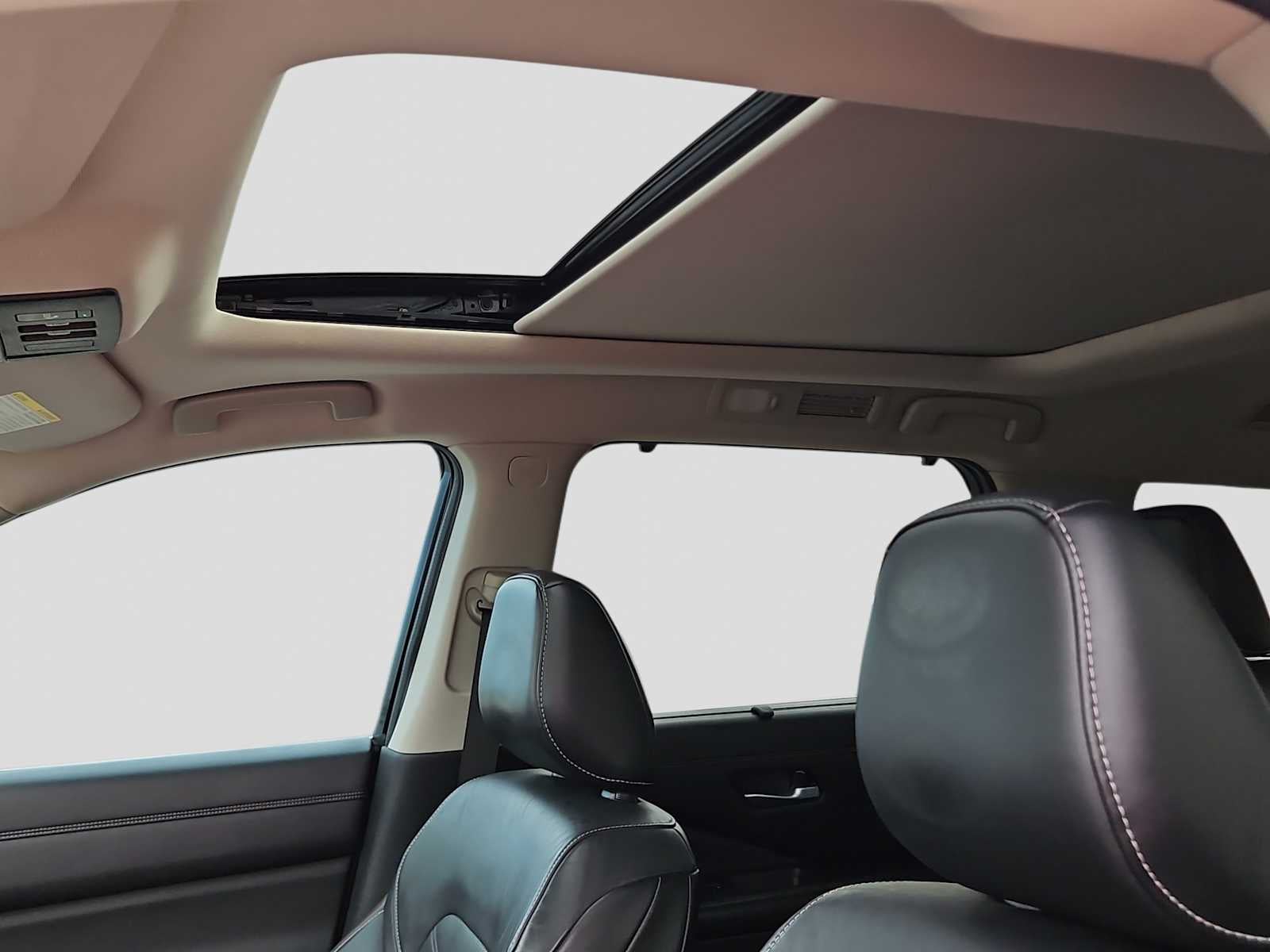 2022 Nissan Pathfinder Platinum 2WD