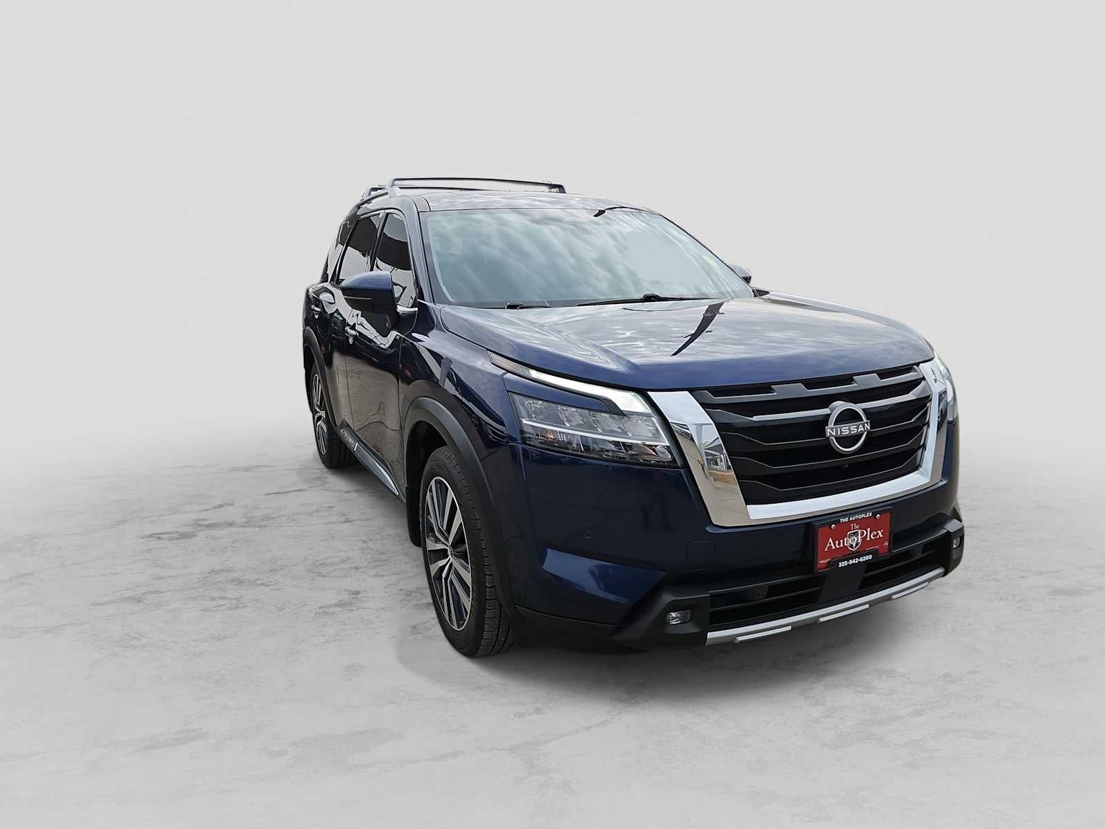 2022 Nissan Pathfinder Platinum 2WD