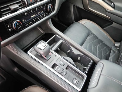 2022 Nissan Pathfinder Platinum 2WD