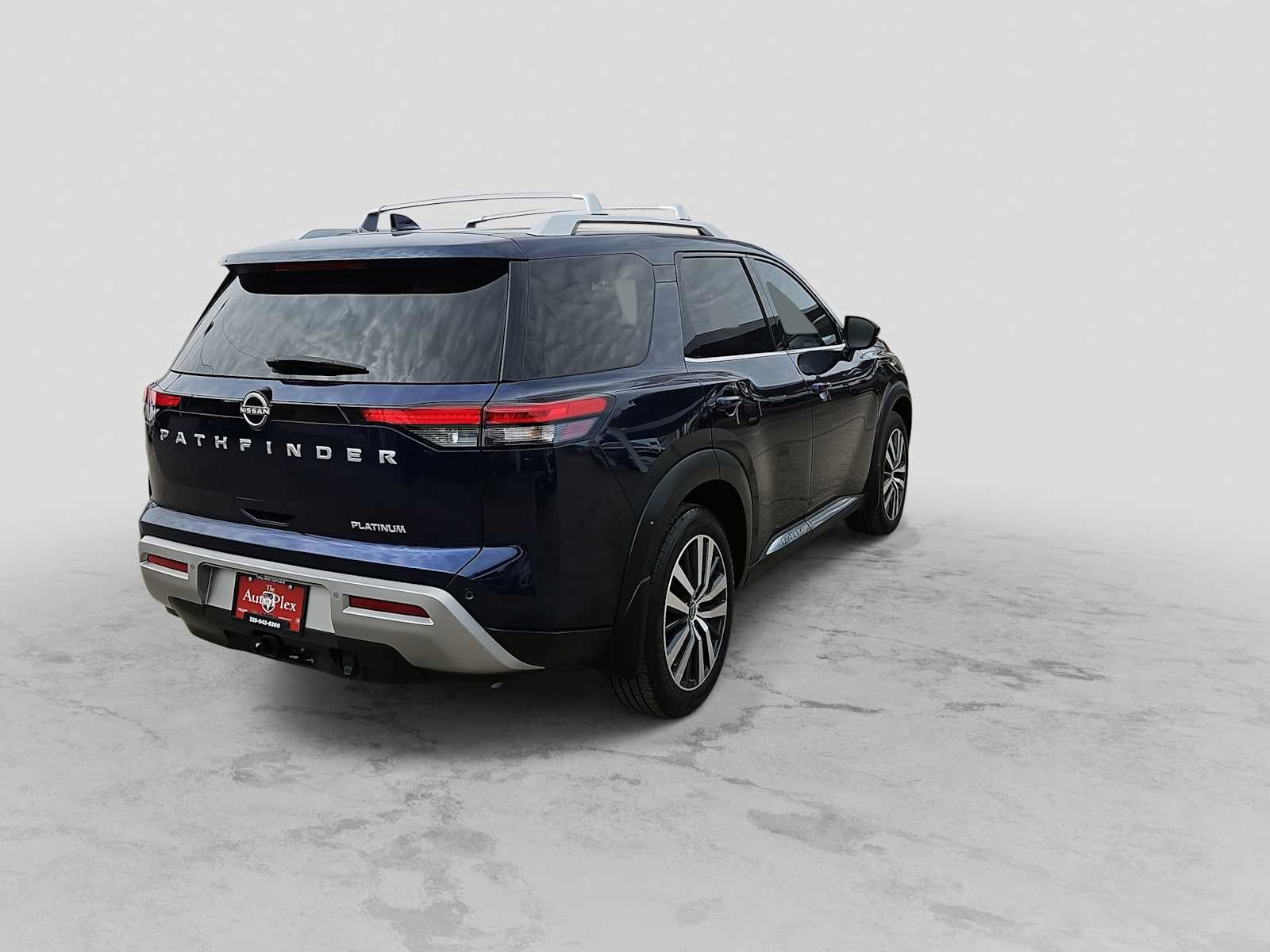 2022 Nissan Pathfinder Platinum 2WD