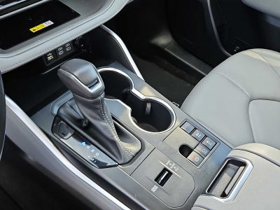 2023 Toyota Highlander Hybrid XLE