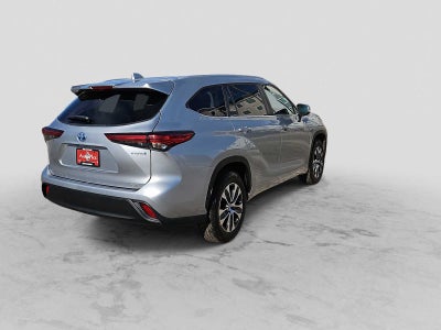 2023 Toyota Highlander Hybrid XLE