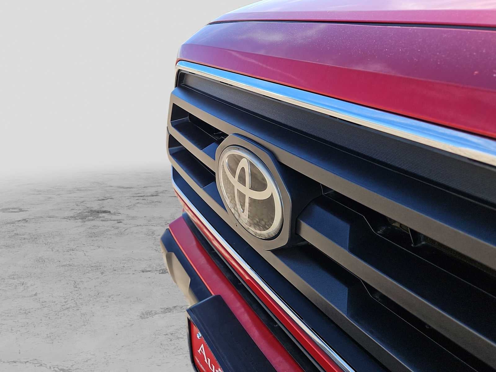 2020 Toyota Tacoma SR5 V6