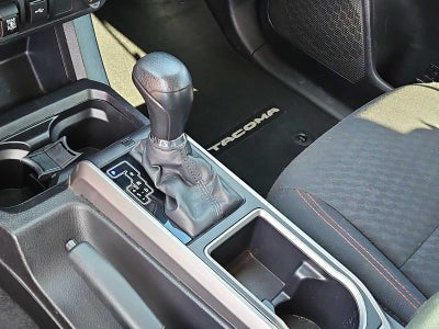 2020 Toyota Tacoma SR5 V6