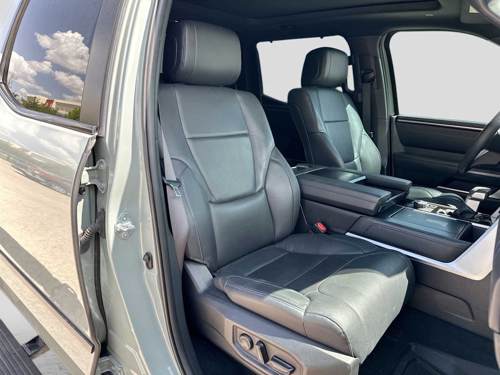 2024 Toyota Tundra Platinum