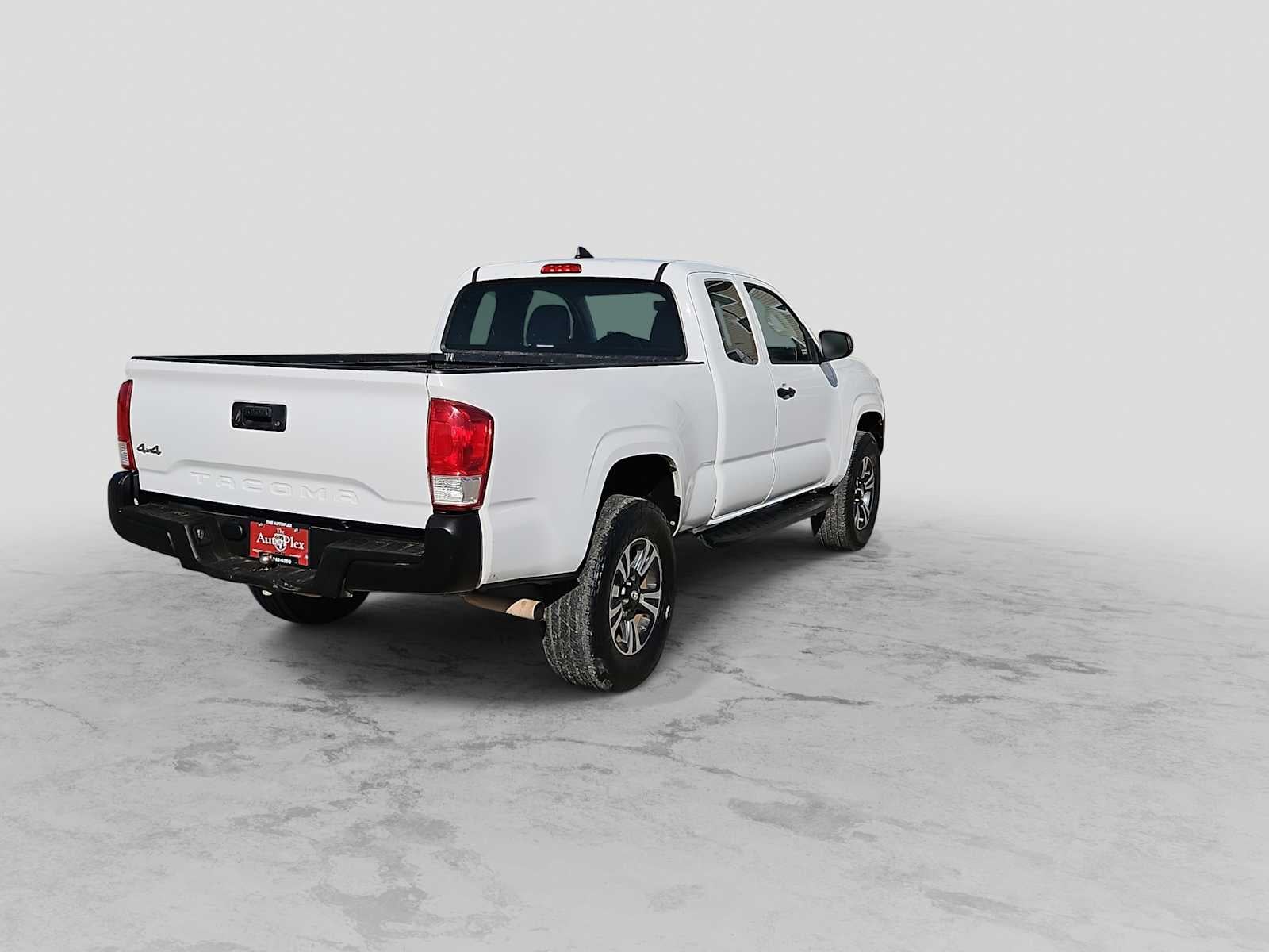 2017 Toyota Tacoma SR5