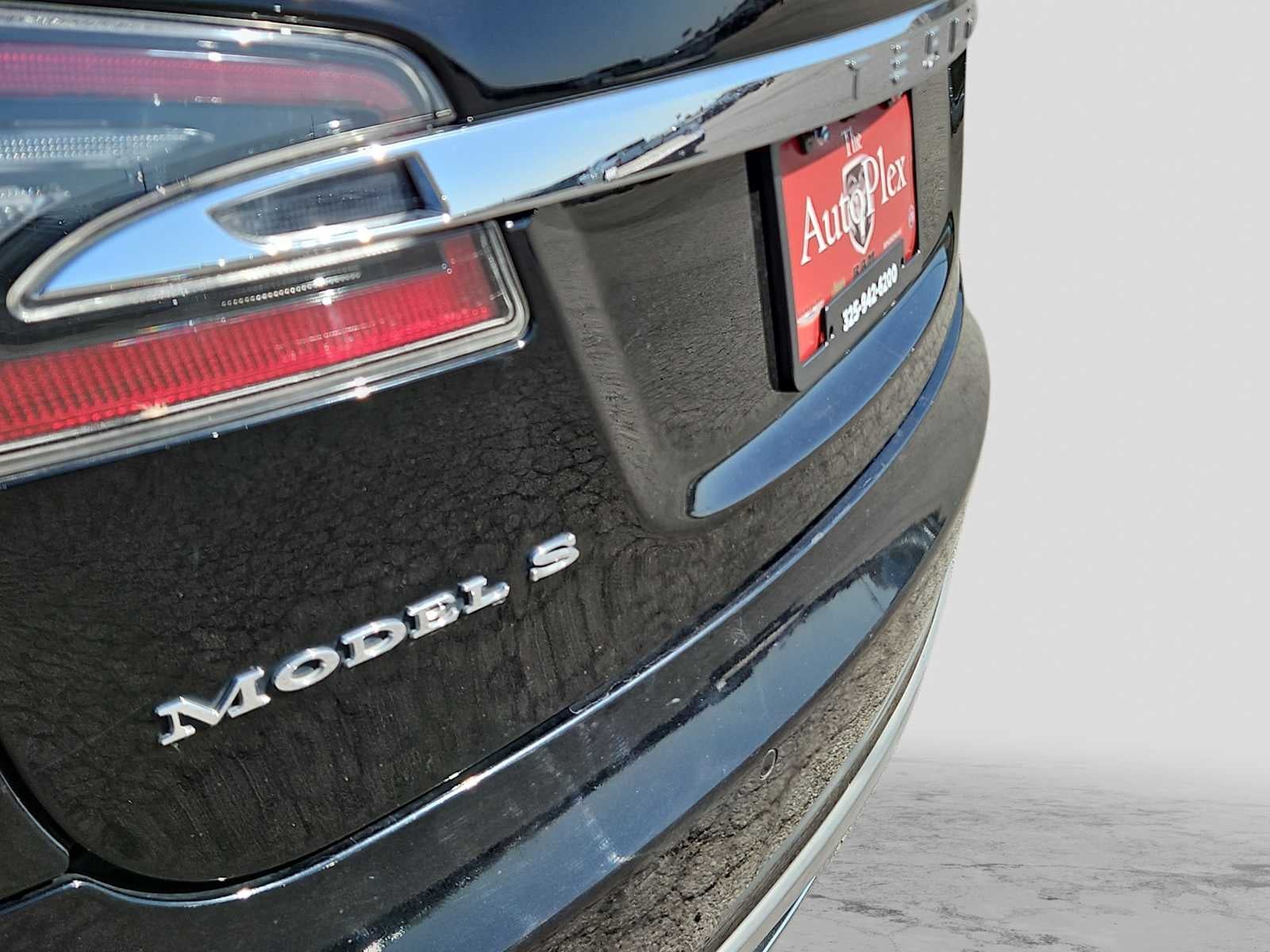 2014 Tesla Model S 