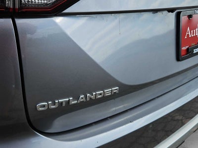 2022 Mitsubishi Outlander SEL Special Edition 2WD