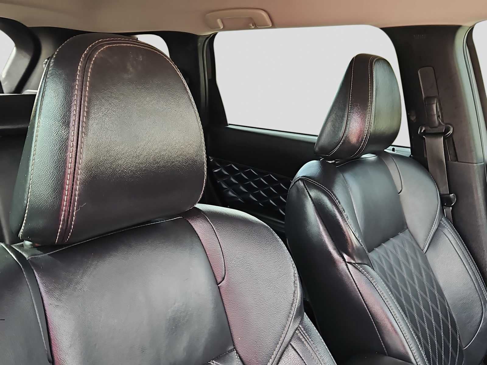 2022 Mitsubishi Outlander SEL Special Edition 2WD