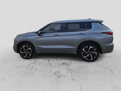 2022 Mitsubishi Outlander SEL Special Edition 2WD