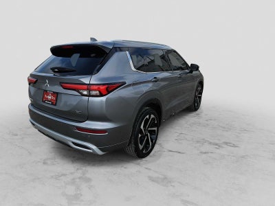 2022 Mitsubishi Outlander SEL Special Edition 2WD