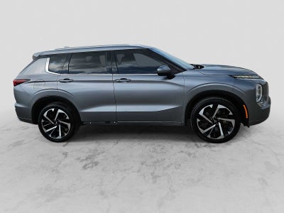 2022 Mitsubishi Outlander SEL Special Edition 2WD