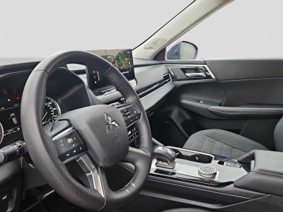 2025 Mitsubishi Outlander SE 2.5 2WD