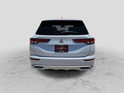 2024 Mitsubishi Outlander SE FWD