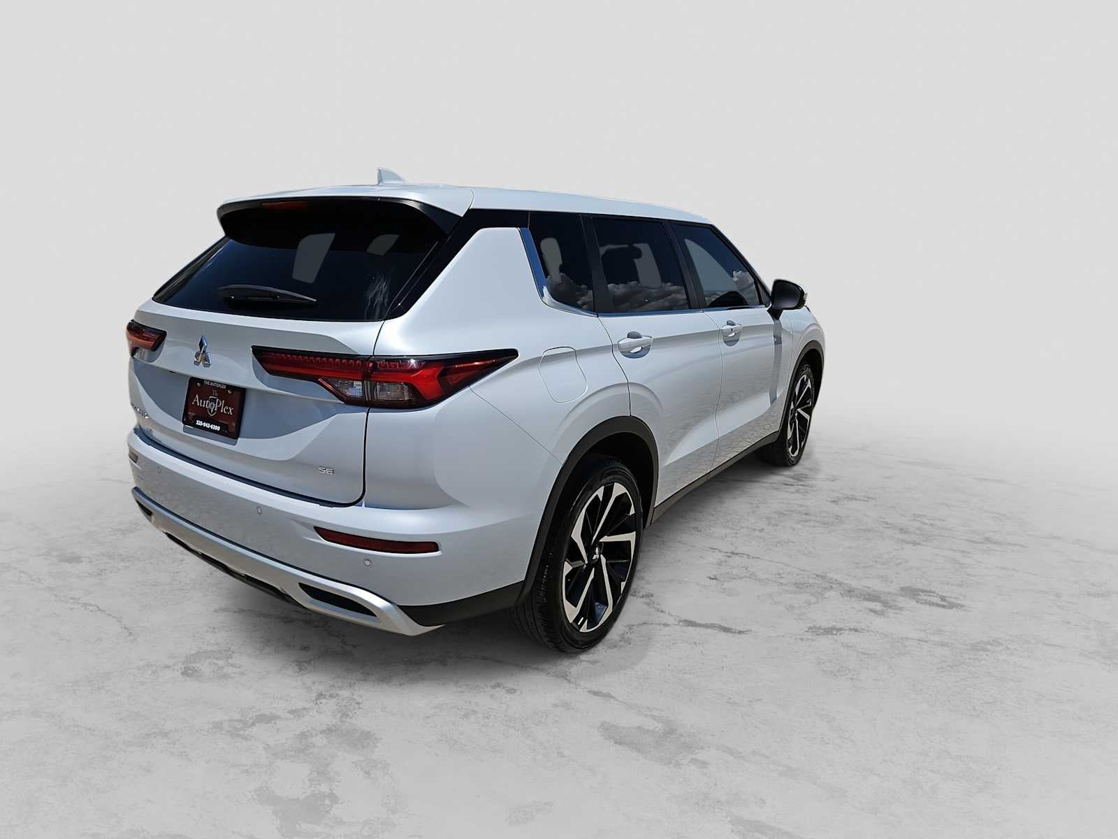 2024 Mitsubishi Outlander SE FWD