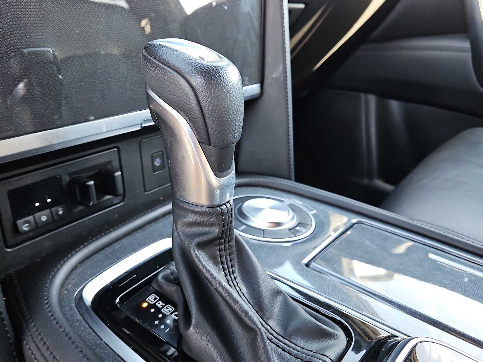 2022 Nissan Armada SL 2WD