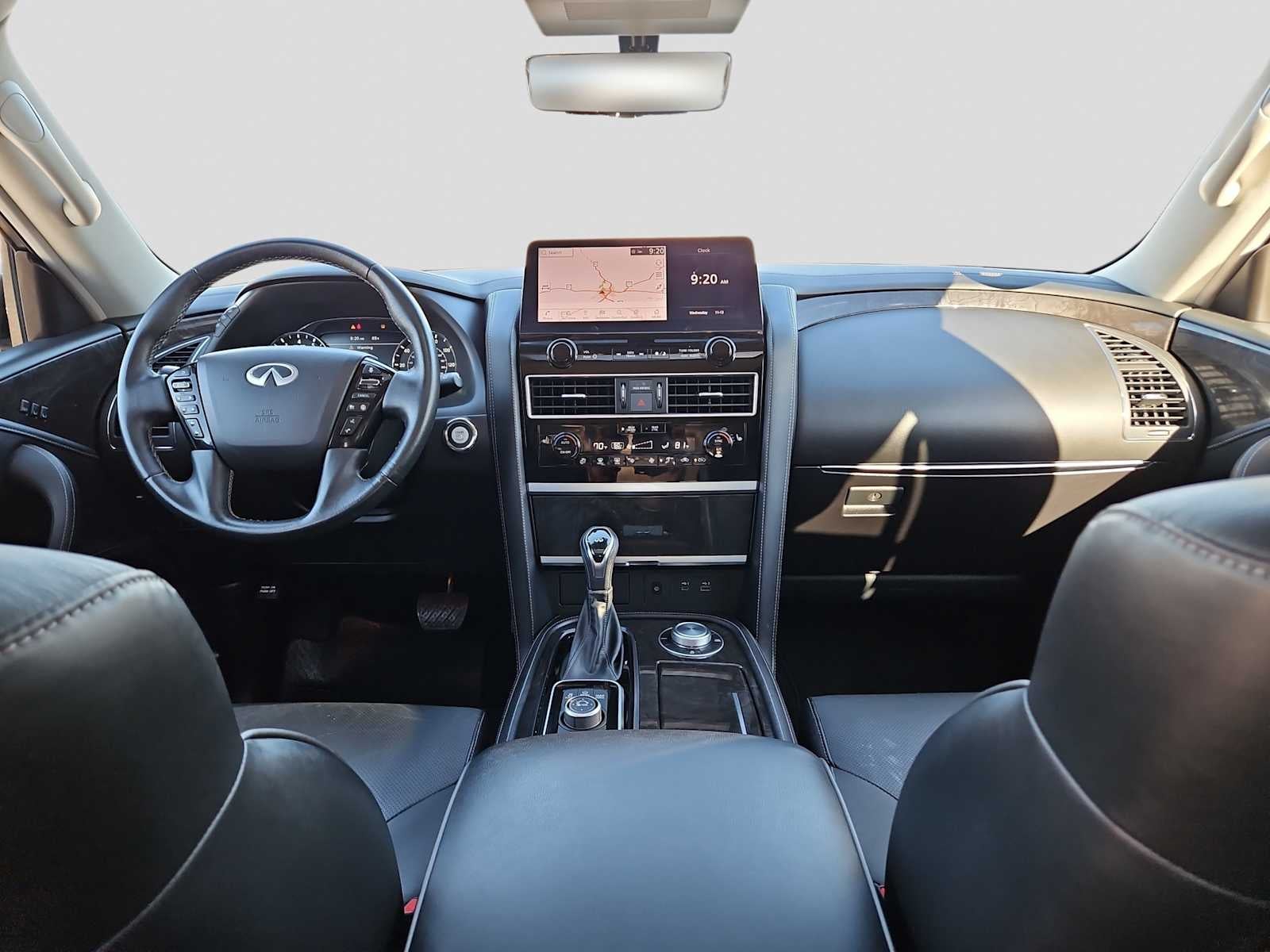 2024 INFINITI QX80 LUXE AWD