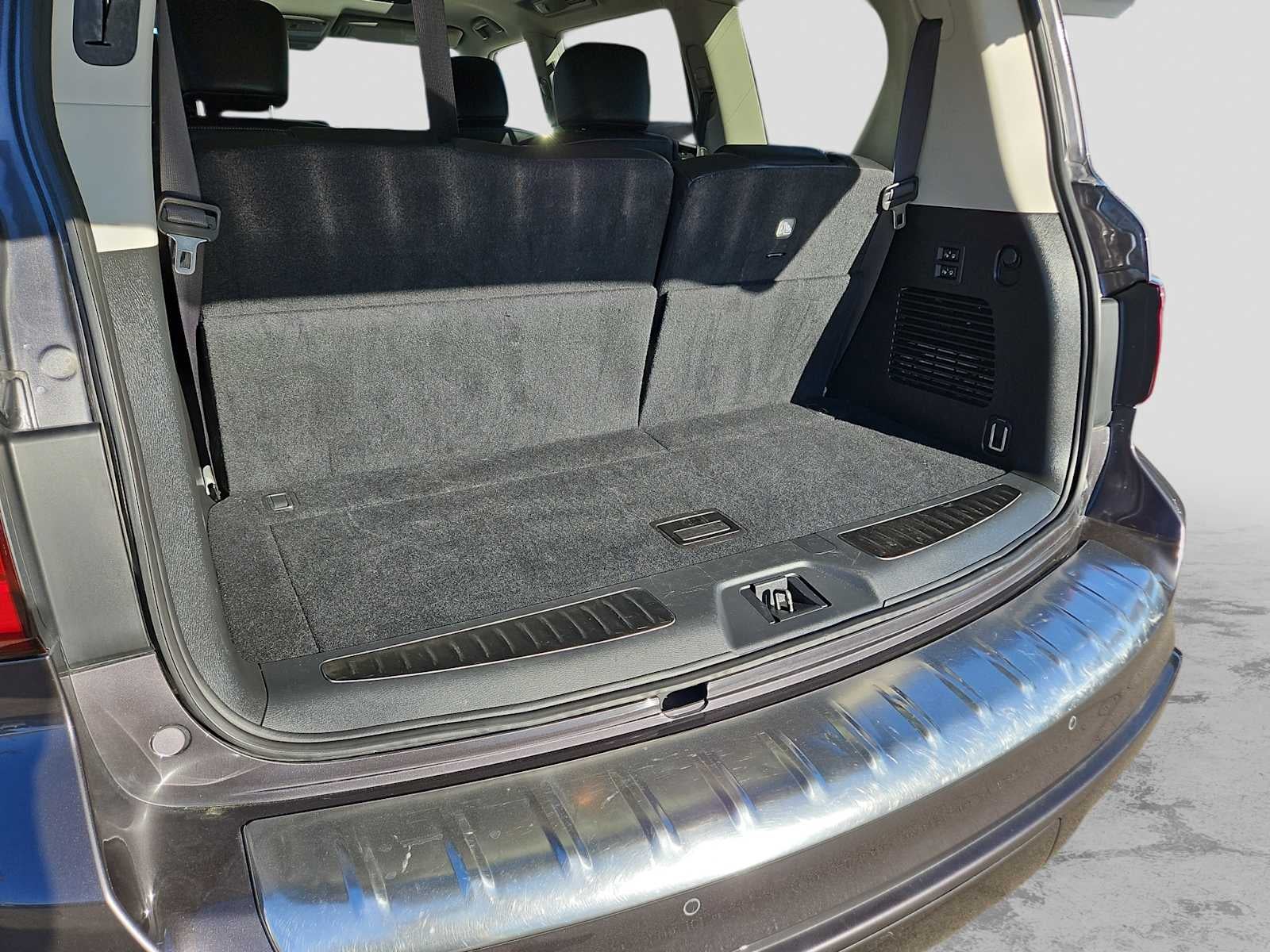 2024 INFINITI QX80 LUXE AWD