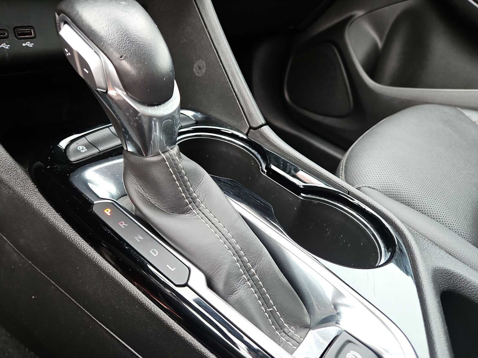 2024 Buick Encore GX Sport Touring FWD