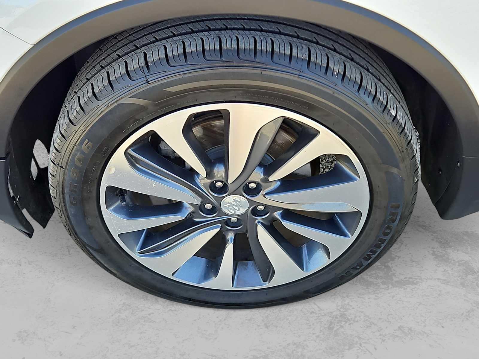 2022 Buick Encore FWD Preferred